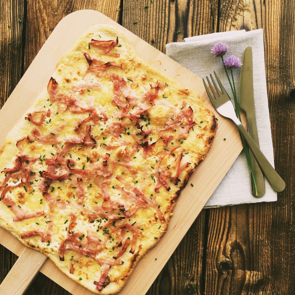 Tomaten-Rucola-Flammkuchen Rezept - Veronikas Hofküche